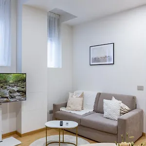 Easylife - Bilocale Moderno E Sofisticato In Zona Porta Venezia , Milano Italia